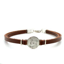 Laden Sie das Bild in den Galerie-Viewer, Lederarmband mit Tierportrait