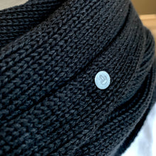 Laden Sie das Bild in den Galerie-Viewer, LOVE&HATE Pin